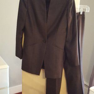 Women's Suit